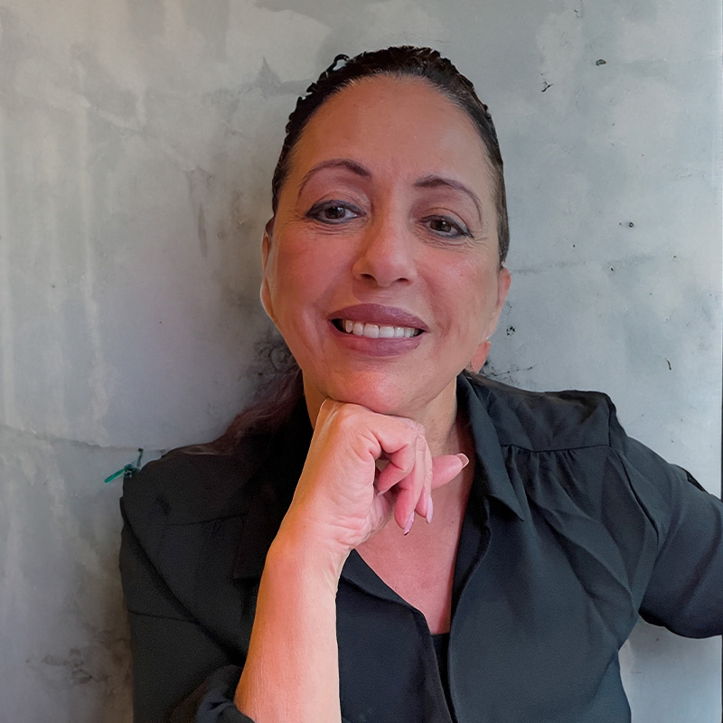 Frances Cavalcanti